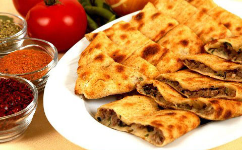 Kapalı Lahmacun Tarifi