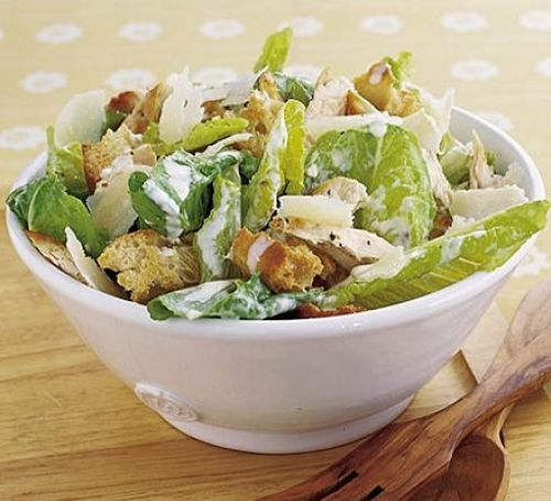 Tavuklu Sezar Salata Tarifi